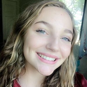 Meet your Posher, Annalea